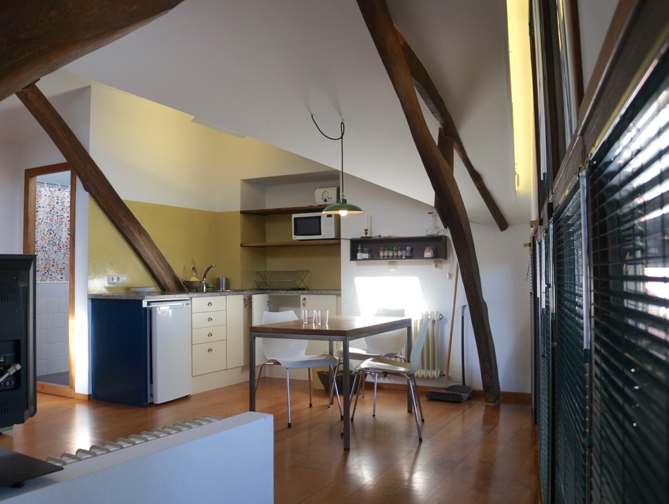 Foto de apartamento de allá, en la Collada, 33780 San Pelayo de Tehona, Asturias, Spain.